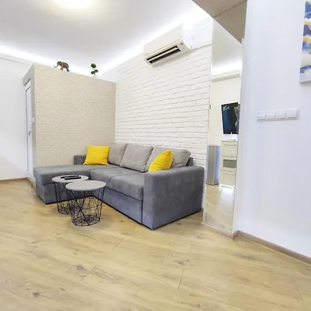 Ally's Place Βάρνα